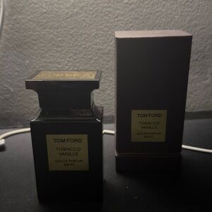 Tom Ford Tobacco Vanille Eau de Parfum in Brown and Gold